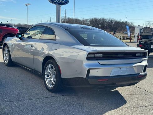 Used 2025 Dodge Charger R/T w/ Quick Order Package 25M R/T image 6