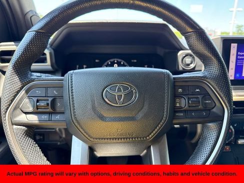Used 2024 Toyota Tacoma SR5 AWD/4WD image 17