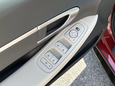 New 2026 Hyundai Sonata SEL FWD image 15