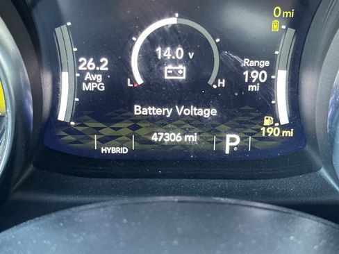 Used 2022 Jeep Wrangler Unlimited Sahara AWD/4WD image 27