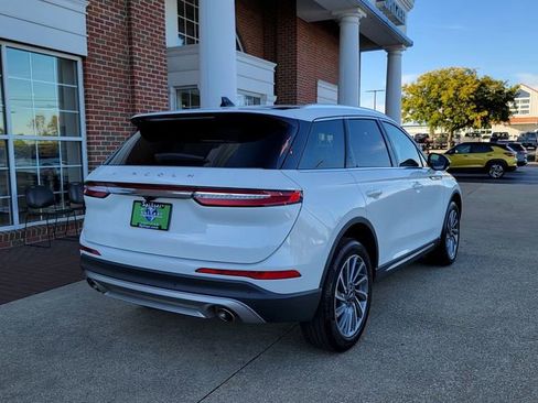 Used 2023 Lincoln Corsair Reserve w/ Equipment Group 201A image 6