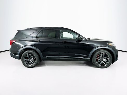 Used 2025 Ford Explorer ST AWD/4WD image 10