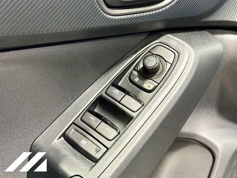 Certified 2024 Subaru Crosstrek 2.0i Premium image 19