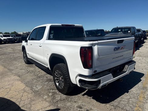 Used 2023 GMC Sierra 1500 AT4 w/ AT4 Premium Package AWD/4WD image 8
