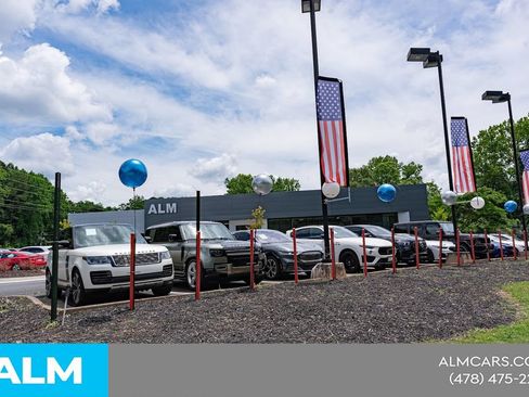 Used 2025 Chrysler Pacifica Limited FWD image 62