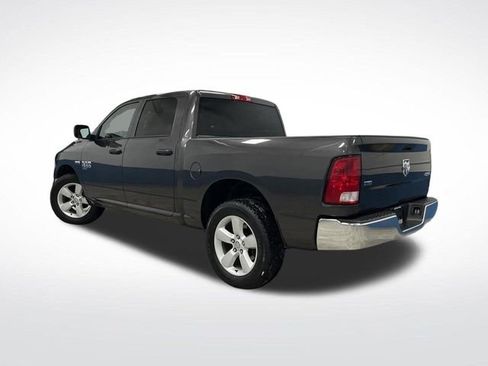 Used 2023 RAM 1500 Classic SLT image 3