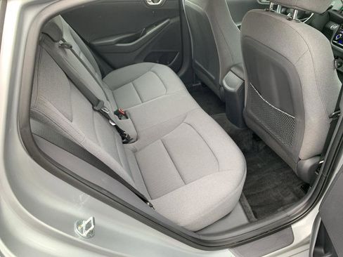 Used 2020 Hyundai Ioniq SE image 13