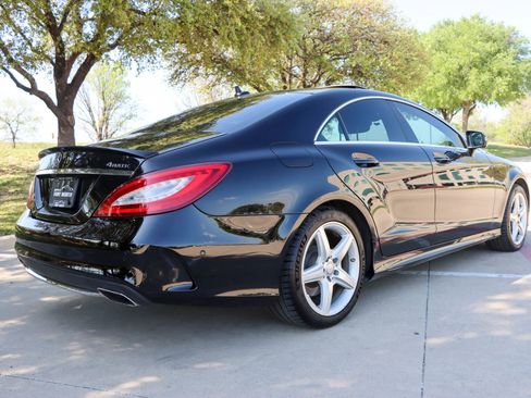 Used 2017 Mercedes-Benz CLS 550 4MATIC image 7