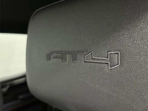 Used 2024 GMC Sierra 1500 AT4 w/ Technology Package image 15