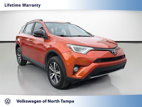 Used 2016 Toyota RAV4 XLE FWD image 1