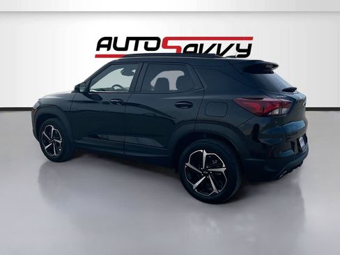 Used 2023 Chevrolet TrailBlazer RS w/ Sun and Liftgate Package AWD/4WD image 5