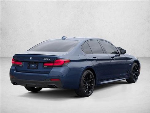 Certified 2023 BMW 530e w/ M Sport Package image 5