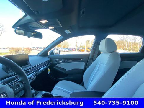 Used 2026 Honda Civic FWD Hybrid Sedan image 32