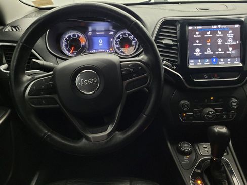 Used 2019 Jeep Cherokee Limited AWD/4WD image 22