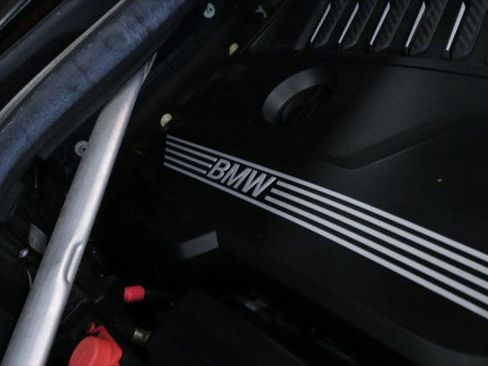 Used 2020 BMW X5 xDrive40i w/ M Sport Package image 8