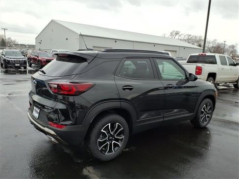 New 2026 Chevrolet TrailBlazer ACTIV w/ Driver Confidence Package image 3