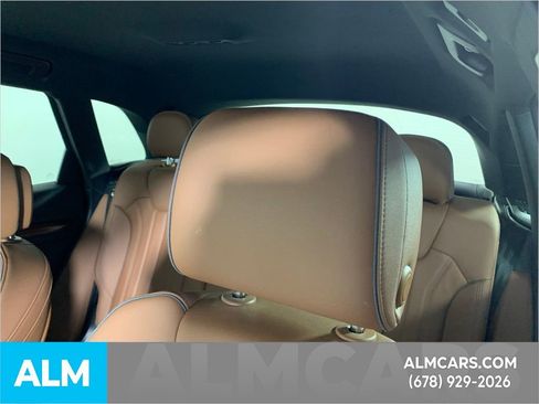 Used 2022 Audi Q5 e Premium image 21