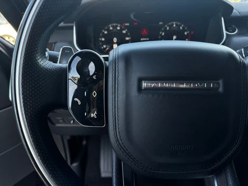 Used 2019 Land Rover Range Rover Sport HSE Dynamic image 17
