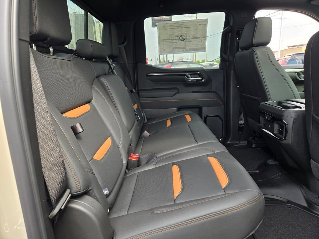 New 2026 GMC Sierra 1500 AT4 w/ AT4 Premium Package AWD/4WD image 25