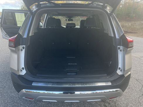 Certified 2023 Nissan Rogue Platinum image 17