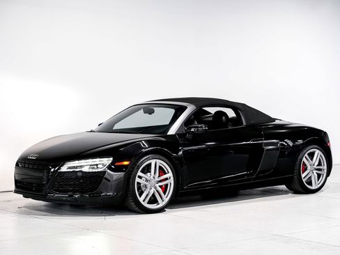 Used 2014 Audi R8 V8 w/ Full Leather Package AWD/4WD image 6