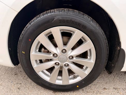 Used 2014 Kia Forte Koup EX image 28