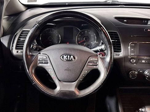 Used 2015 Kia Forte EX w/ Premium Package FWD image 13
