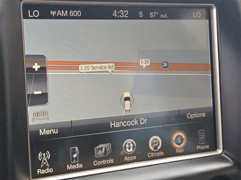 Used 2017 Jeep Grand Cherokee Limited image 18