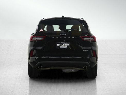 Used 2023 Ford Escape ST-Line Elite image 4