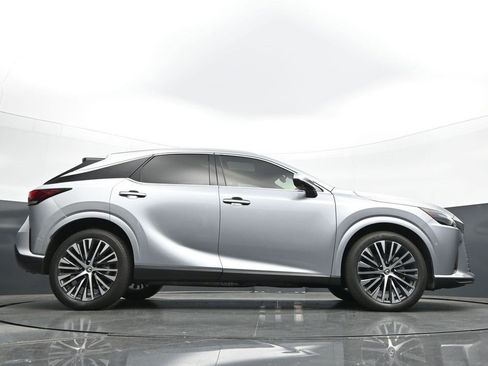 Used 2023 Lexus RX 350 Premium Plus w/ Cold Area Package FWD image 27