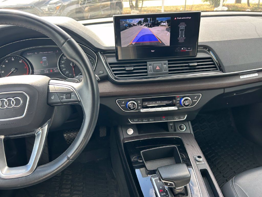 Used 2021 Audi Q5 2.0T Premium AWD/4WD image 18