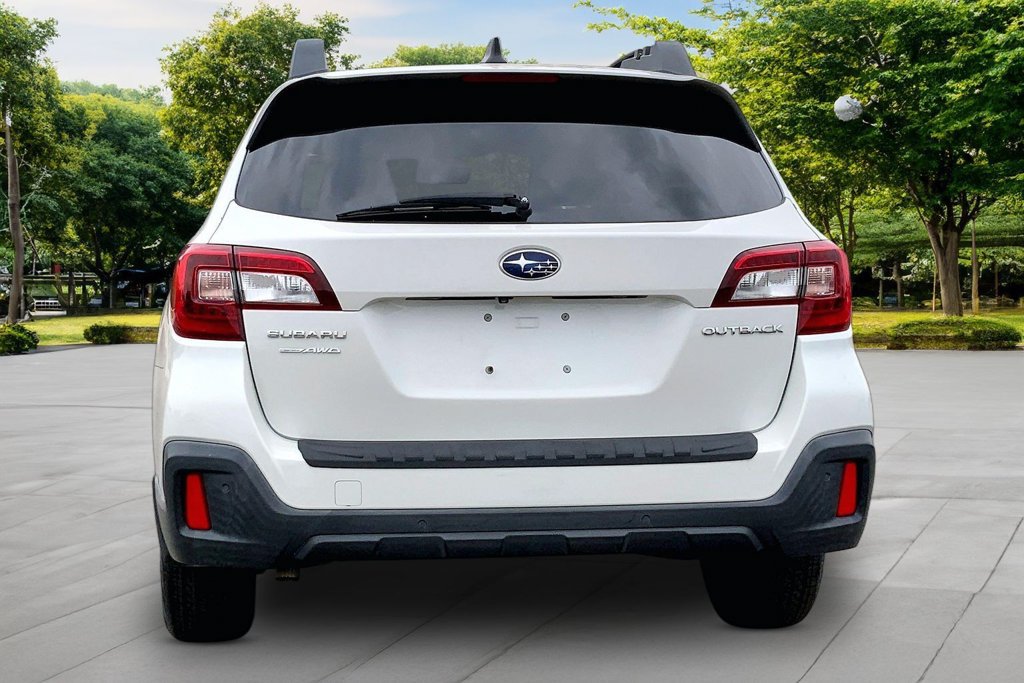 Used 2018 Subaru Outback 2.5i Limited AWD/4WD image 5
