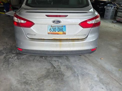 Used 2012 Ford Focus Titanium FWD image 16
