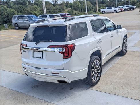 Used 2020 GMC Acadia Denali w/ Technology Package AWD/4WD image 7