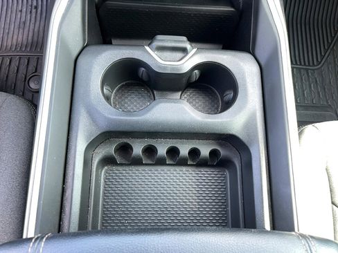 Used 2023 RAM 1500 Big Horn image 21