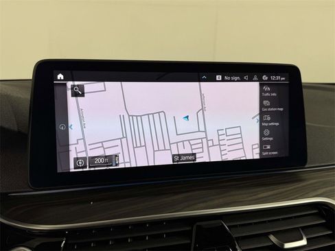 Used 2021 BMW 530e xDrive w/ Premium Package image 26