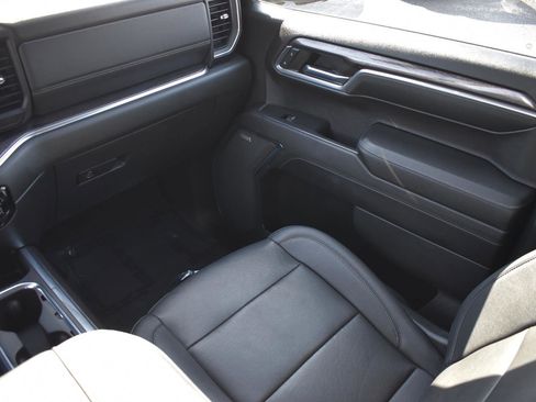 Used 2023 Chevrolet Silverado 1500 LTZ w/ LTZ Convenience Package II image 22