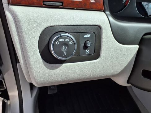 Used 2008 Chevrolet Impala SS w/ Convenience Package image 22