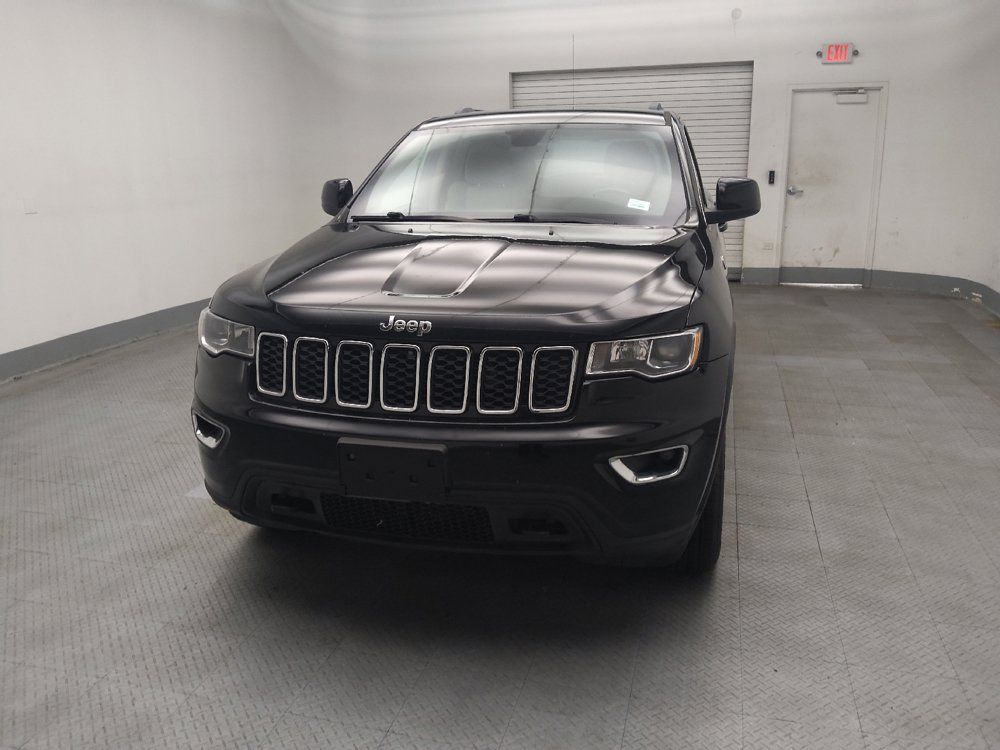 Used 2019 Jeep Grand Cherokee Laredo AWD/4WD image 15