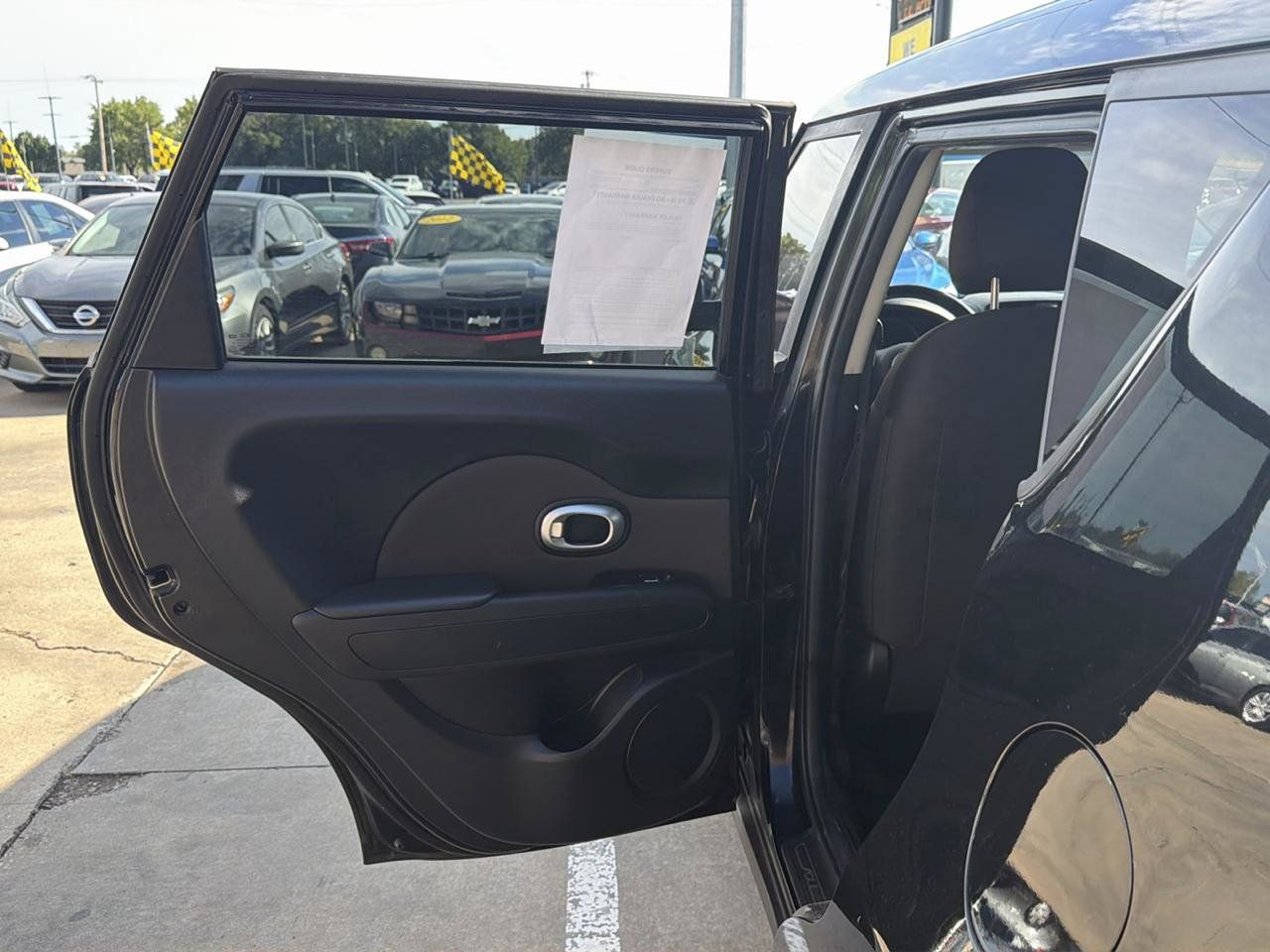 Used 2017 Kia Soul FWD image 28