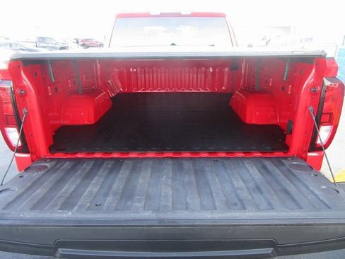 Certified 2023 GMC Sierra 1500 Pro w/ Graphite Edition image 18