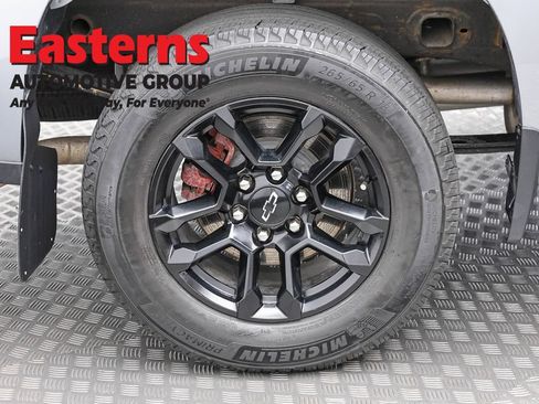 Used 2024 Chevrolet Silverado 1500 RST w/ Convenience Package II AWD/4WD image 29