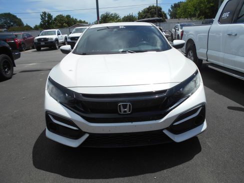 Used 2020 Honda Civic LX image 2