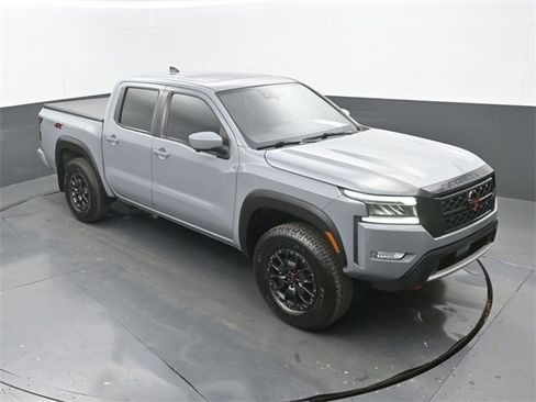 Used 2022 Nissan Frontier PRO-4X w/ Pro-4X Premium Package image 31