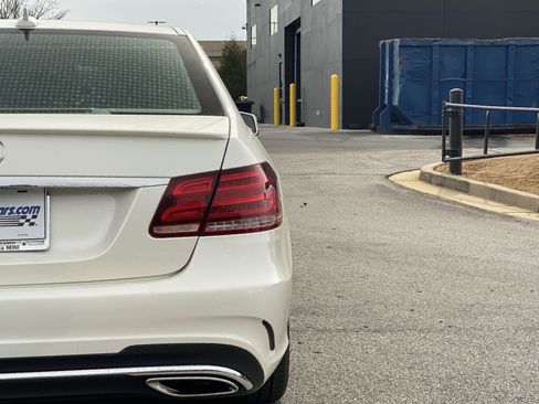 Used 2015 Mercedes-Benz E 350 E 350 Sport image 24