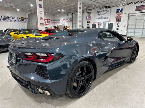 Used 2021 Chevrolet Corvette Stingray Convertible w/ 1LT RWD image 14