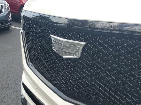 Certified 2024 Cadillac Escalade V w/ LPO, ONYX Package image 10