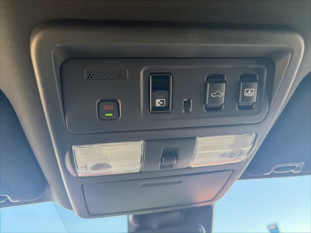 Used 2024 Nissan Titan PRO-4X w/ Pro-4x Convenience Package AWD/4WD image 26