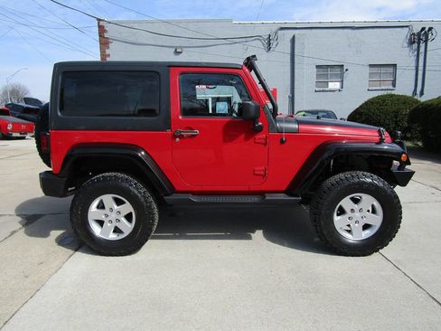 Used 2012 Jeep Wrangler Sport image 3