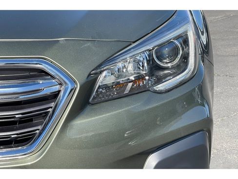 Used 2019 Subaru Outback 2.5i Premium w/ Popular Package #2 image 17